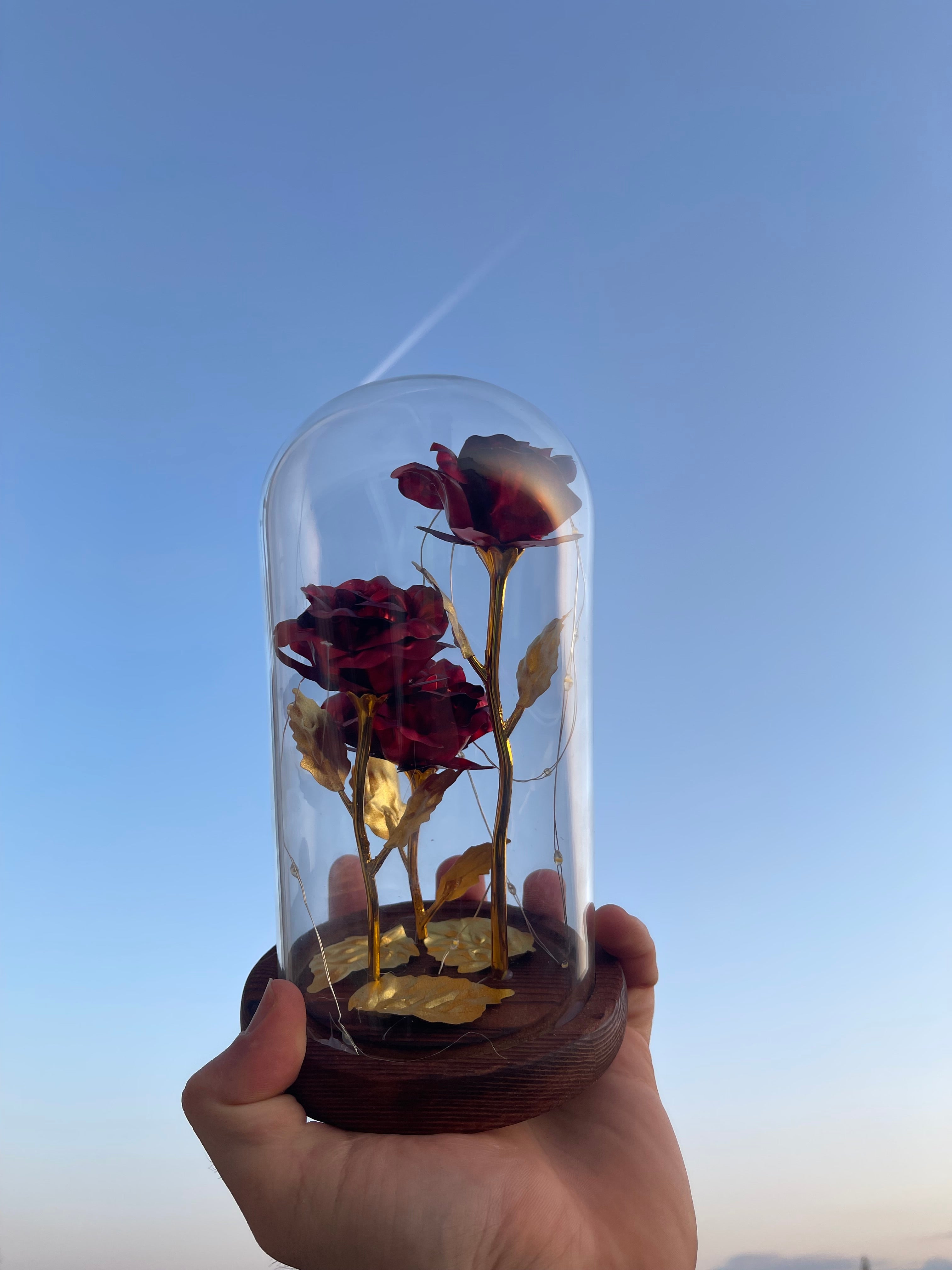 Premium 3 Zlatne ruže u staklenom zvonu - Nova Kolekcija