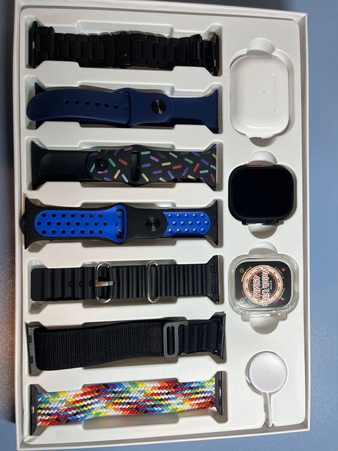 Premium i20 ultra max 10u1 Smartwatch (Pametni sat) sa bluetooth slusalicama - Nova Kolekcija