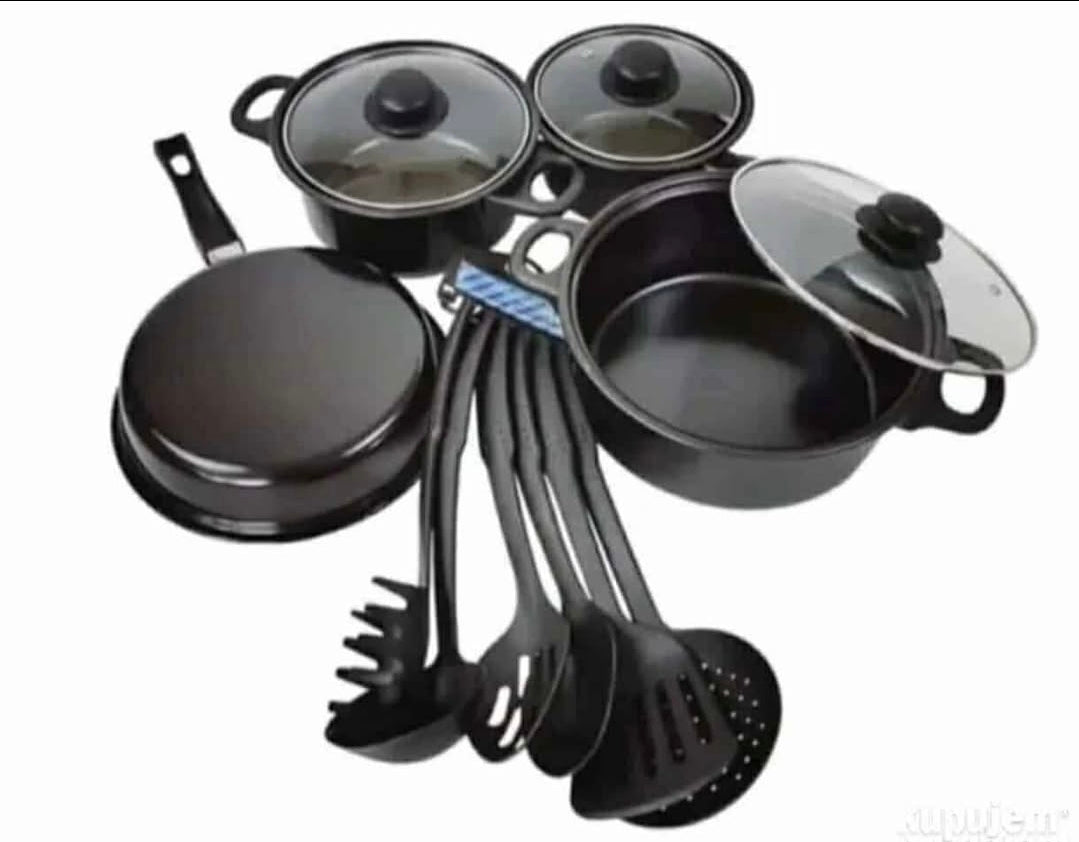 Set posuda