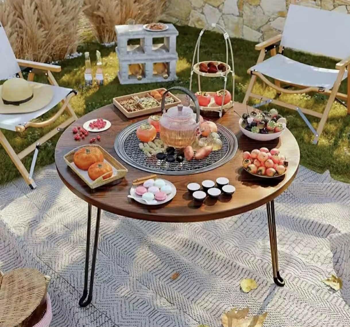 Sto sa ugrađenim roštiljem