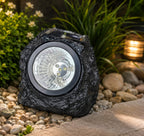 Solarna lampa u obliku kamena